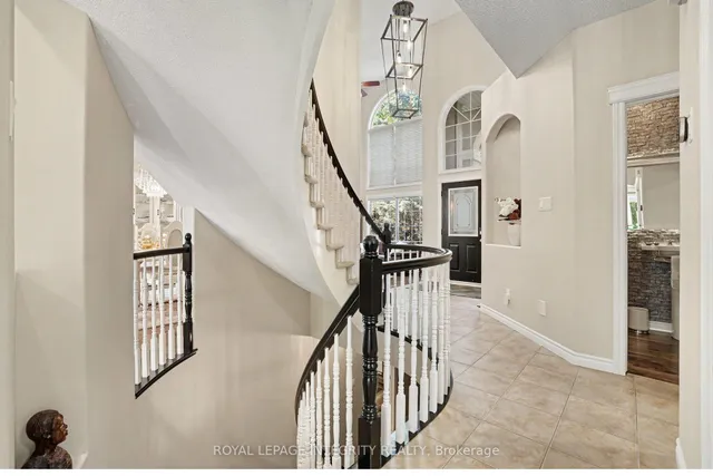 92 Broughton St, Kanata 5