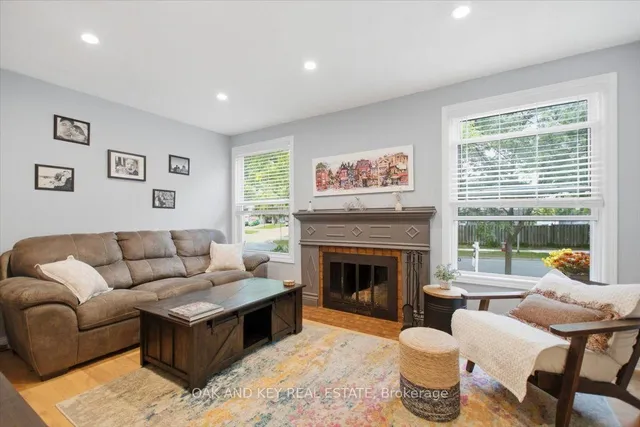 15 Chancton Cres, London South 5