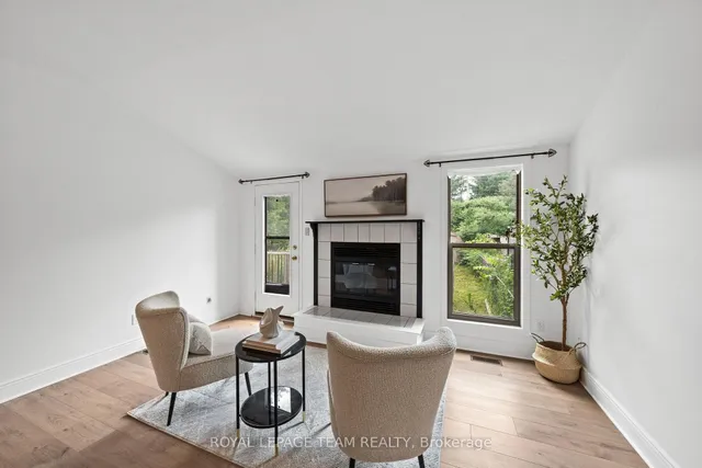 5744 Andrasi Cres #B, Osgoode 2