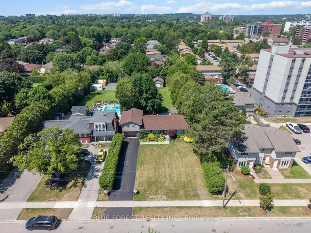 535 Gordon Ave, London South 4