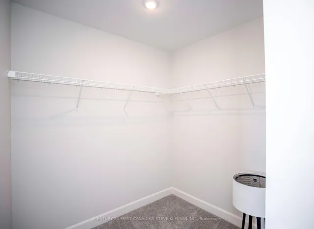2700 BUROAK Dr #1, London North 4