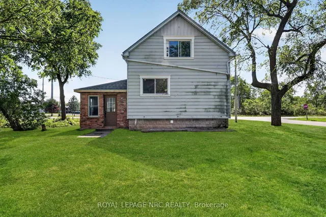737 MAIN St, Port Colborne 4