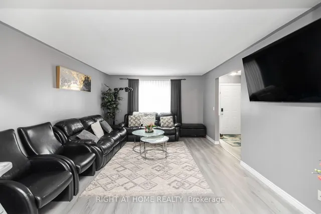 42 Saturn Rd, Port Colborne 4
