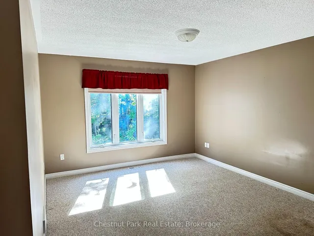 17 Stonehedge Clse, Gravenhurst 3
