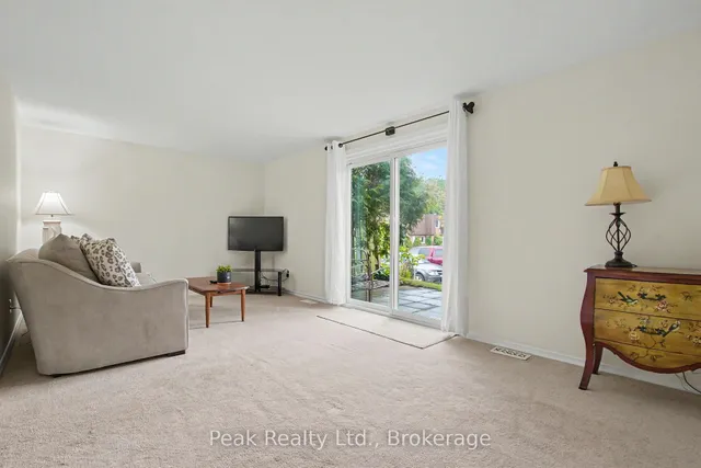 120 Country Club Dr #58, Guelph 5