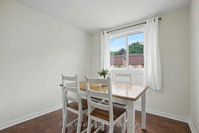 120 Country Club Dr #58, Guelph 2
