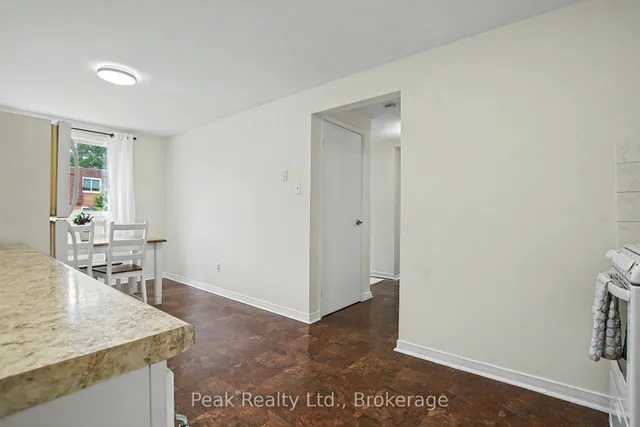 120 Country Club Dr #58, Guelph 3
