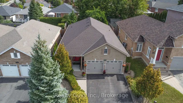 1235 Haggis Dr, Peterborough 2