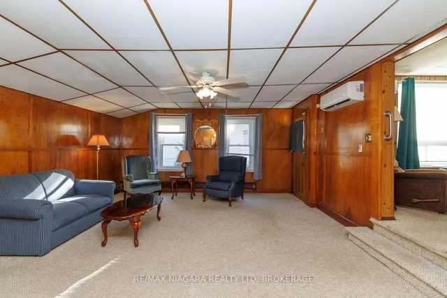 304 Jarvis St, Fort Erie 5
