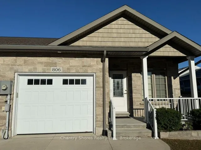 806 Arlington St, Saugeen Shores 2