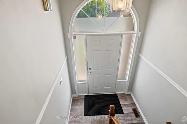 14 Elson Dr, Guelph 4