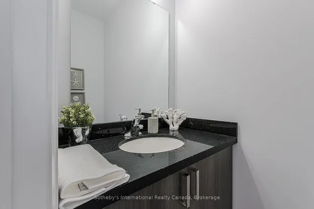 550 Grey St #52, Brantford 3