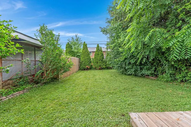 805 Rockway Dr, Kitchener 5