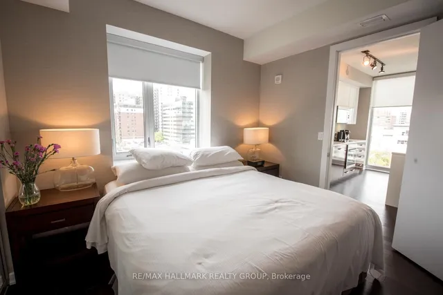 300 Lisgar St #1111, Ottawa 2