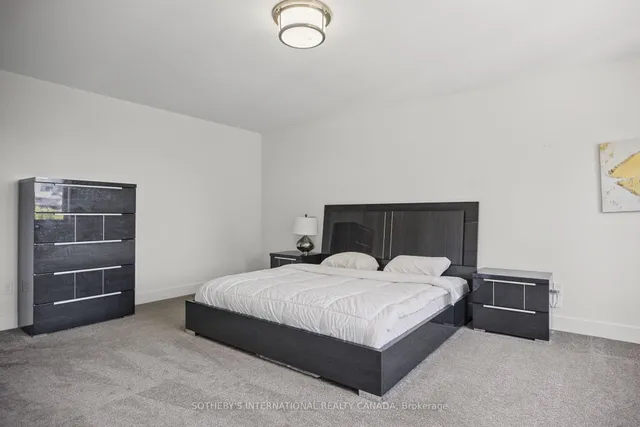 2229 Wateroak Dr, London North 5