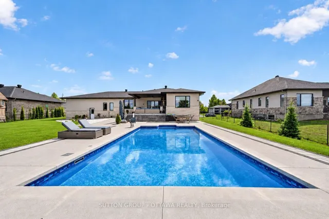 7095 Still Meadow Way, Ottawa 5