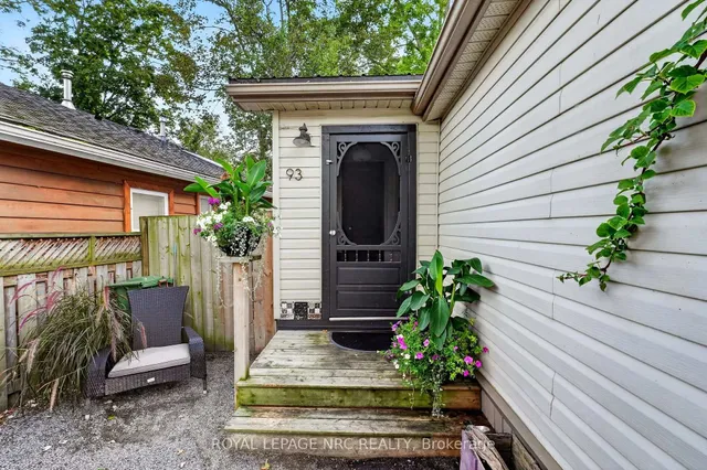 93 Lincoln Rd, Fort Erie 3