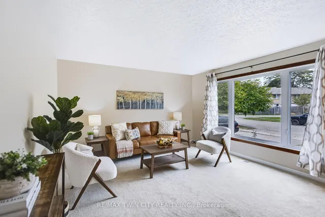 35 Coachwood Rd, Brantford 3