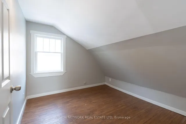 35 Paddington Ave, London South 4