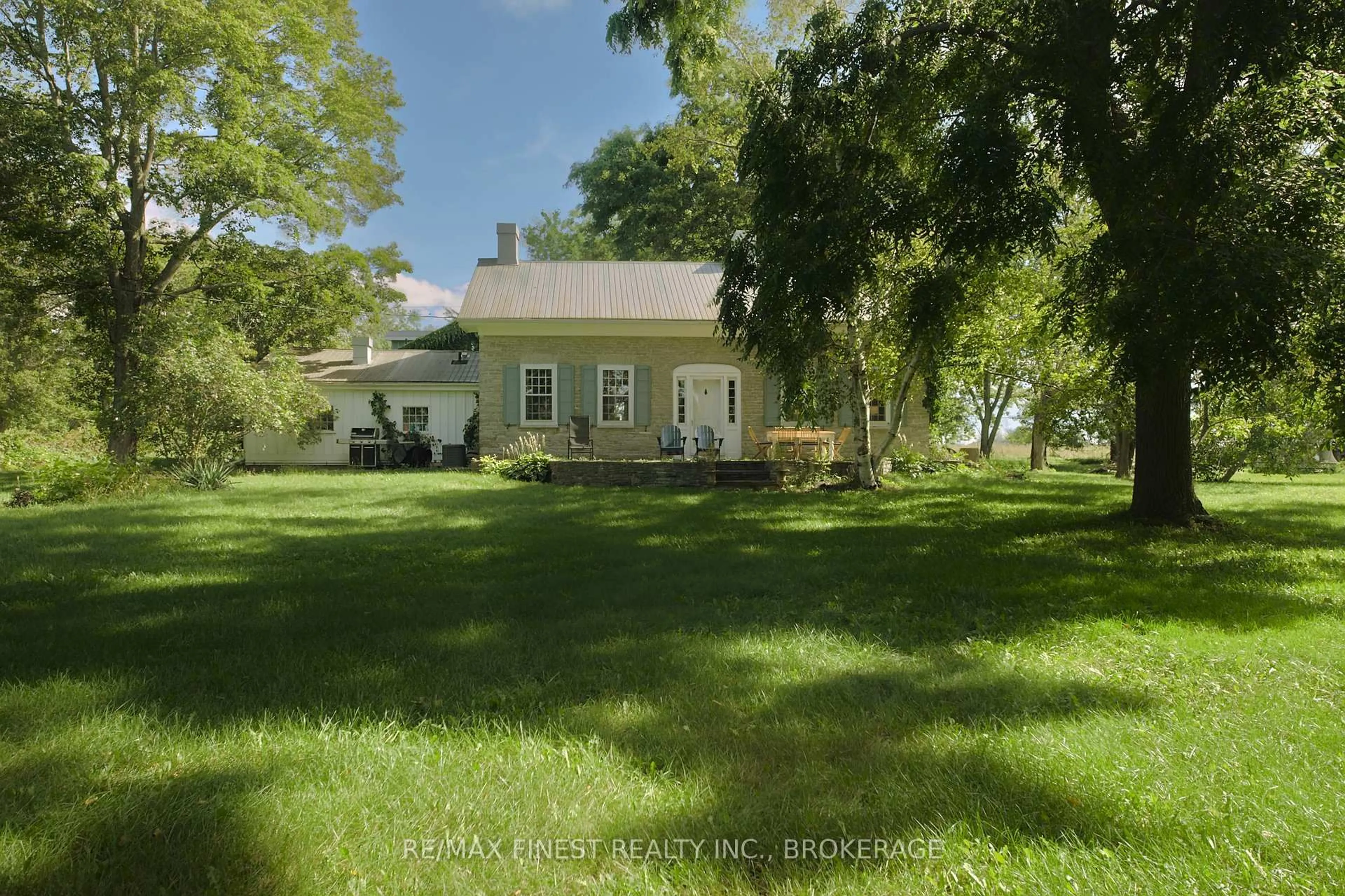 trreb/IMG-X13820222_0bca5e43-af26-4642-8f34-b64c948a2759-l.jpg