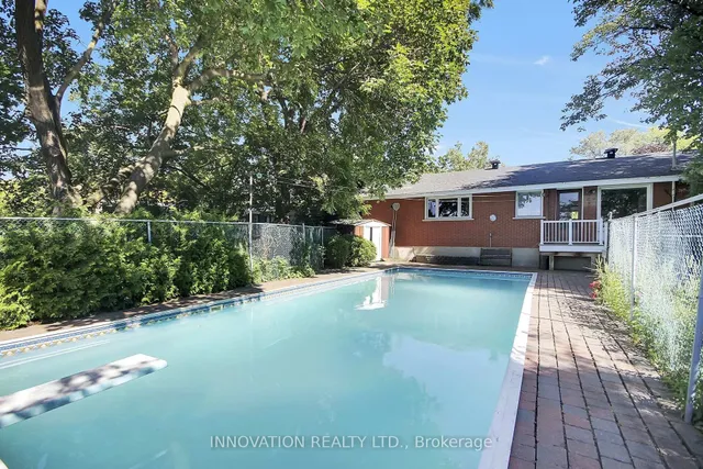 1136 Castle Hill Cres, Ottawa 5