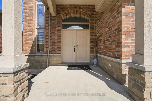 261 Federal St, Hamilton 4