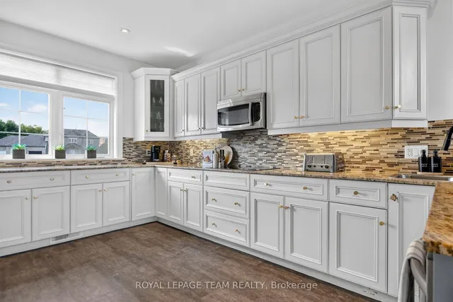 2515 Kearns Way, Greely 2