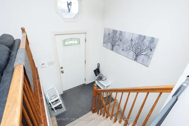 49 Queen St, Kawartha Lakes 5
