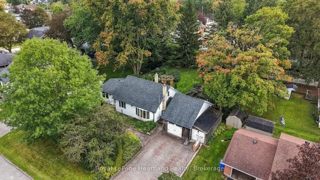 156 Queen St, Minto 2