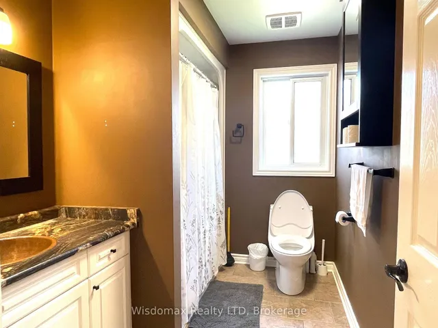 8272 WOODSVIEW Cres, Niagara Falls 3