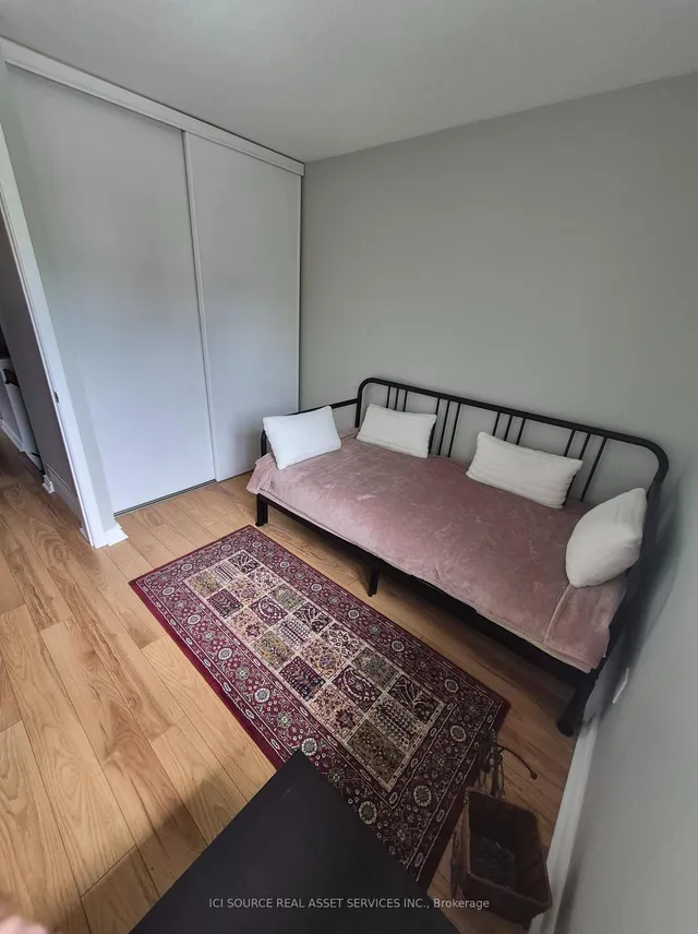 1576 Lassiter Terr, Ottawa 5