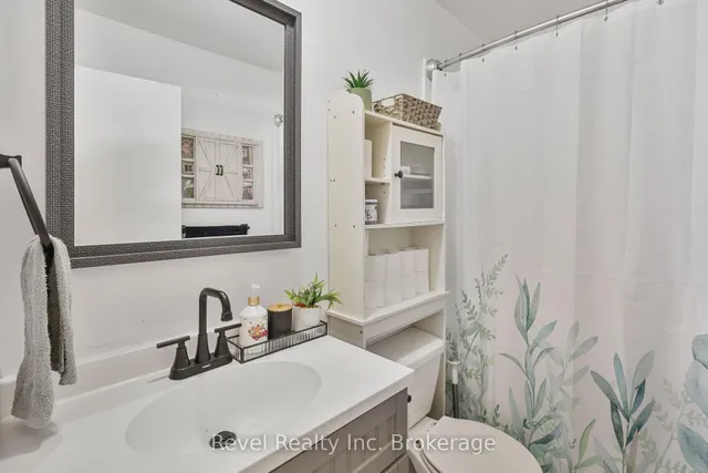 439 Mageau St, West Nipissing 4