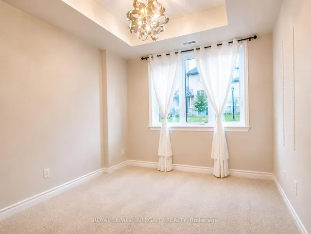 20 Tadley Private #A, Ottawa 2