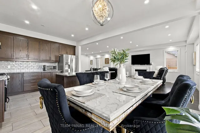409 Freure Dr, Cambridge 4