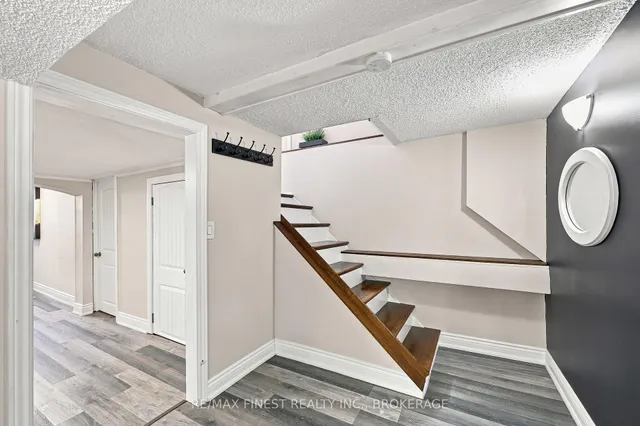 581 Division St, Kingston 2