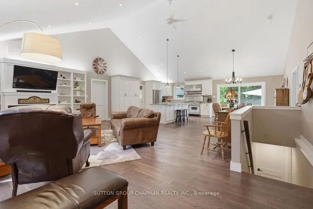 408 Old Riverside Dr, London North 2
