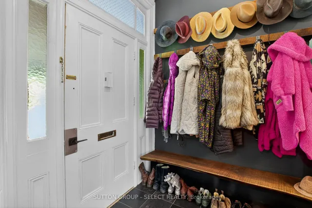 309 Cromwell St, London East 2