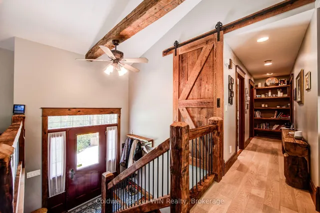7356 Sideroad 12, Mapleton 5