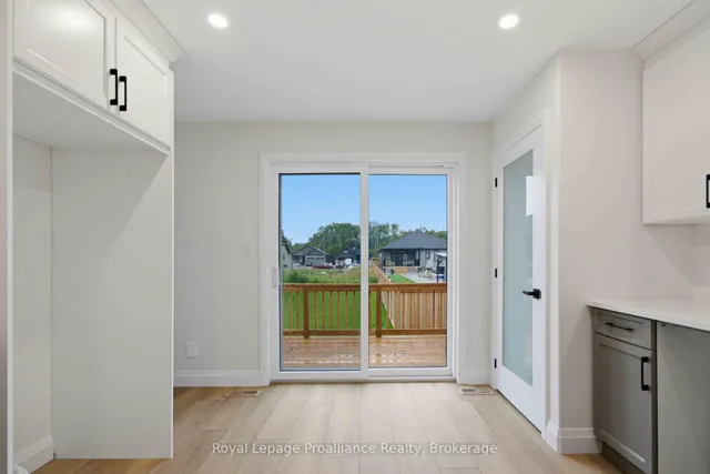 50 Mackenzie John Cres, Brighton 4
