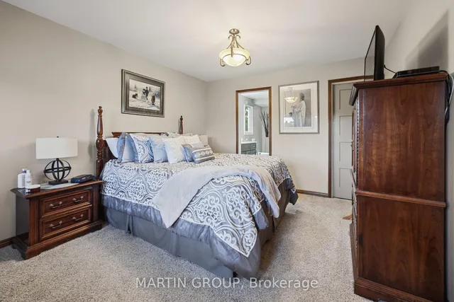 30 Donly Dr, Norfolk 5