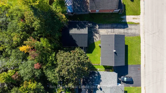 775 8th Ave, Owen Sound 3