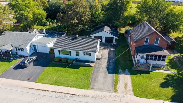 775 8th Ave, Owen Sound 2