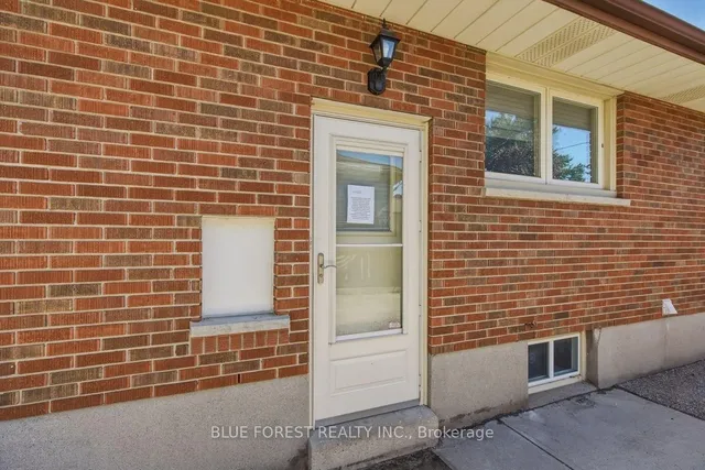 407 Vermont Ave, London South 3