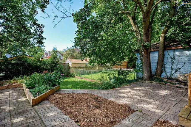 341 Ontario St, Stratford 4