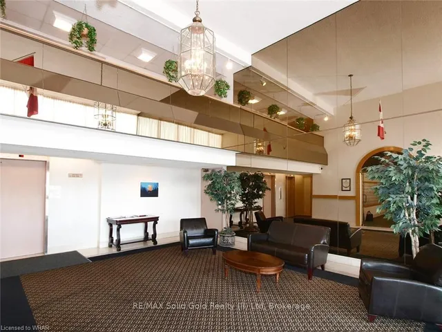 375 King St #1105, Waterloo 4