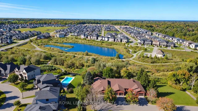 5668 Mahogany Lane, Ottawa 2