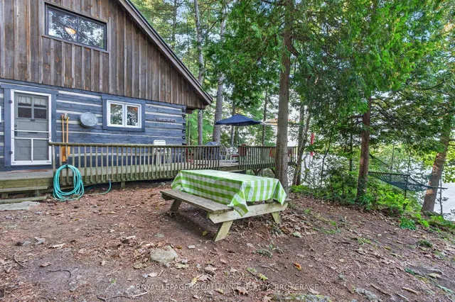 7023 Black Jack Island, Rideau Lakes 3