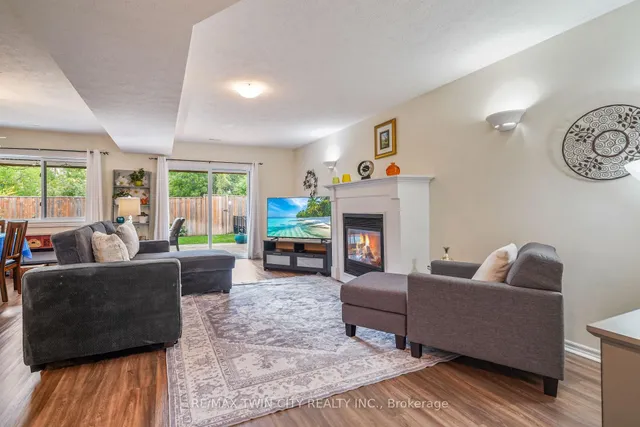 26 MacPherson Dr, Brant 5