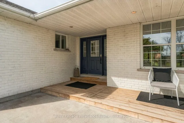 16 Bonisteel Rd, Quinte West 3