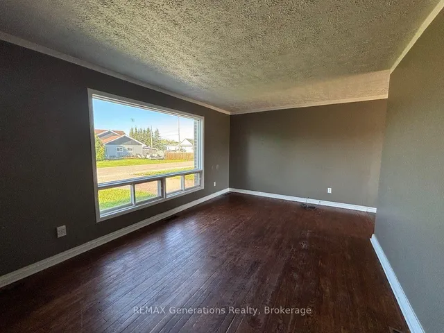 31 Brooks St, Manitouwadge 3